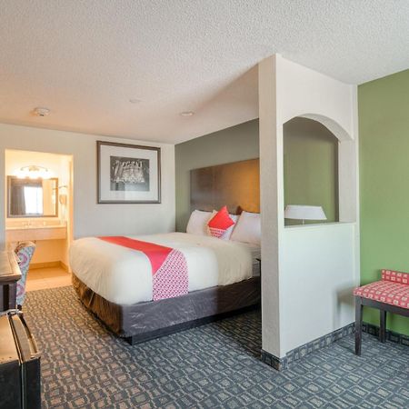 Oyo Hotel Rosenberg Tx I-69 Экстерьер фото