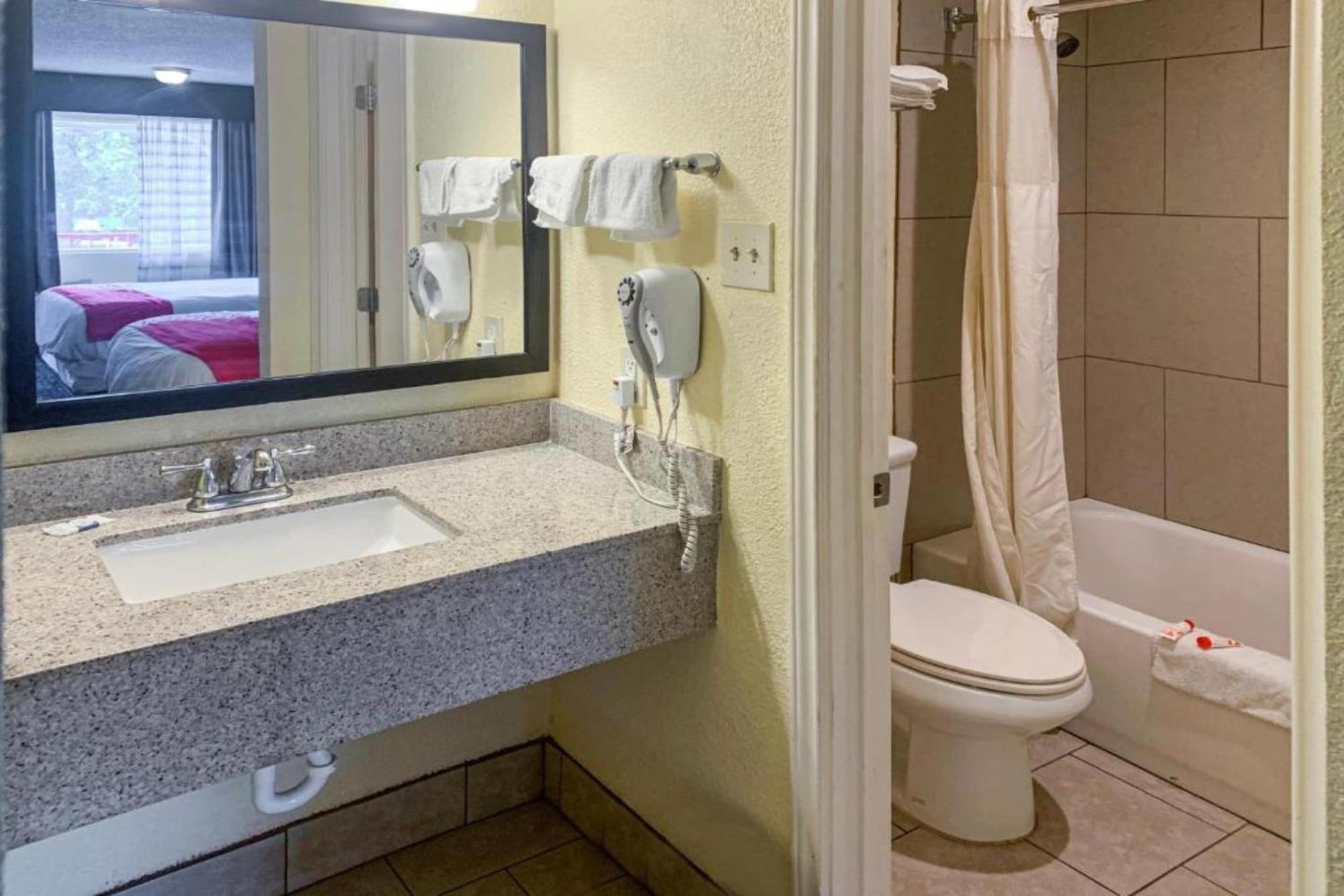 Oyo Hotel Rosenberg Tx I-69 Экстерьер фото