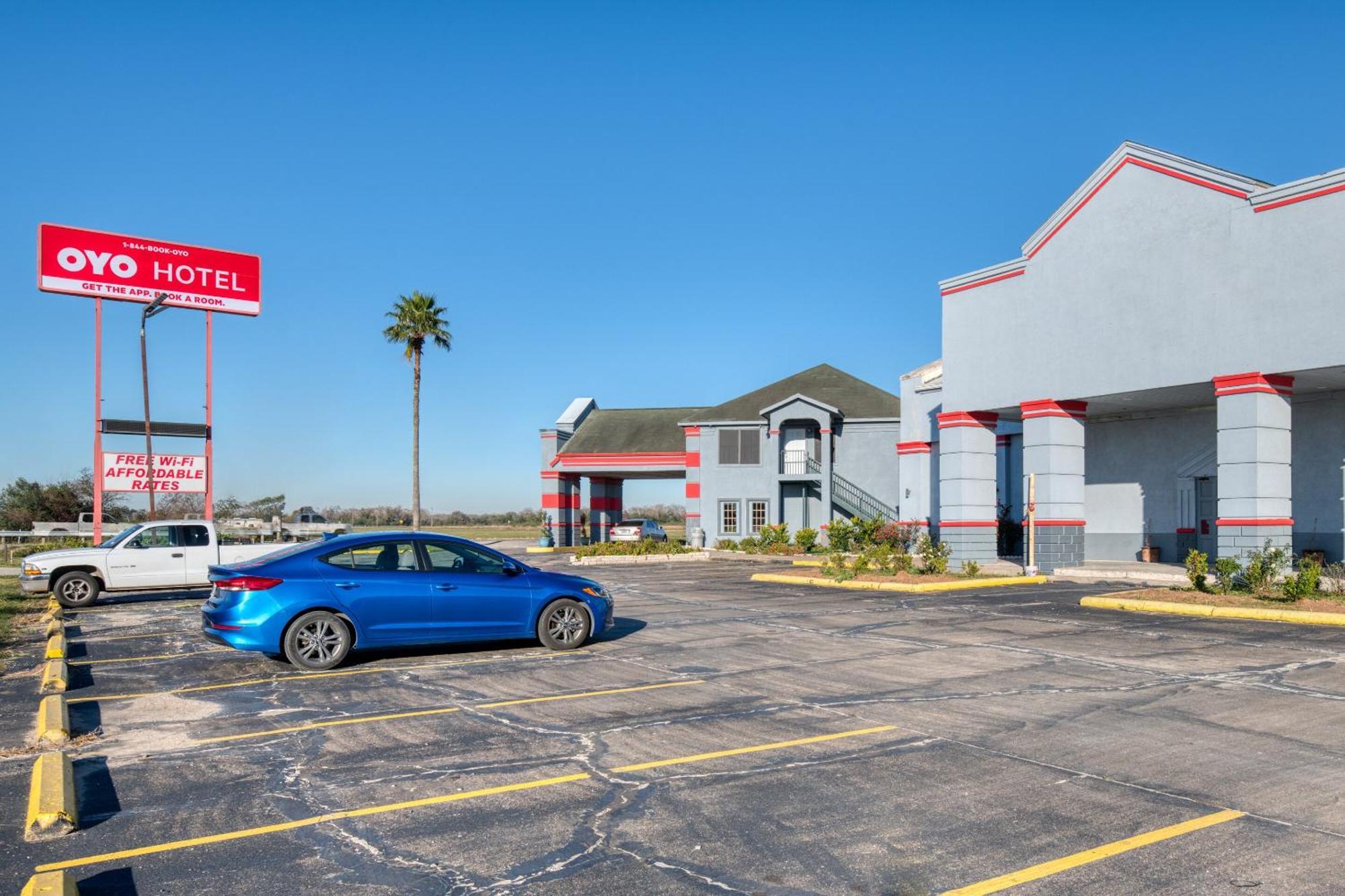 Oyo Hotel Rosenberg Tx I-69 Экстерьер фото